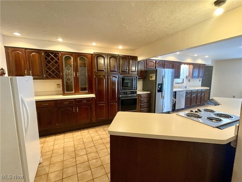 7791 Hoertz Road, Parma, OH 44134 Photo 13