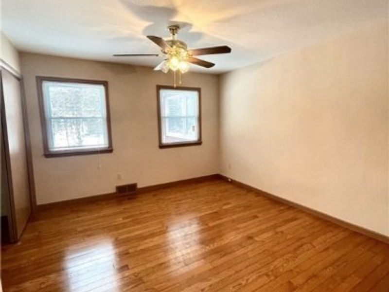 7791 Hoertz Road, Parma, OH 44134 Photo 21