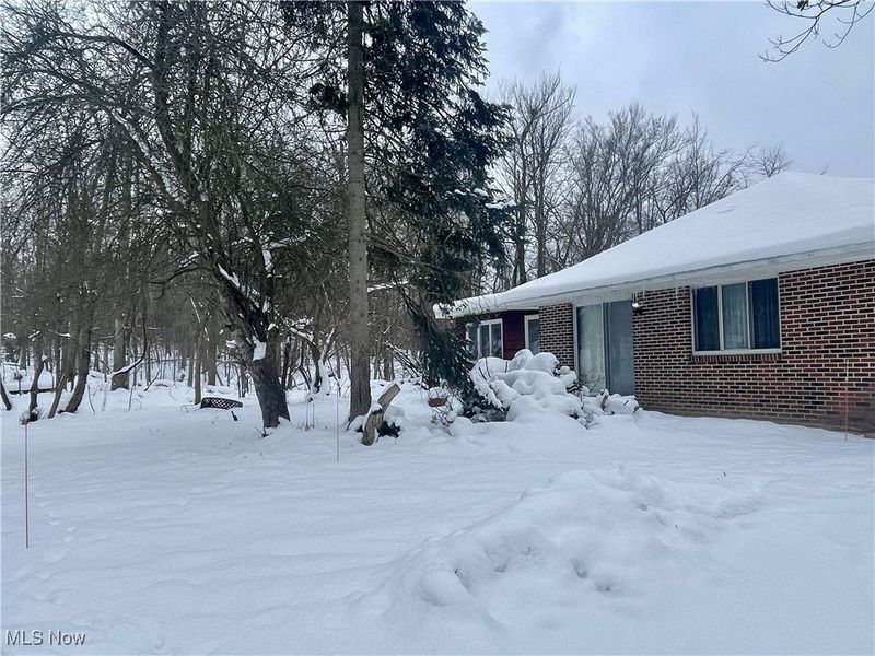 7791 Hoertz Road, Parma, OH 44134 Photo 3