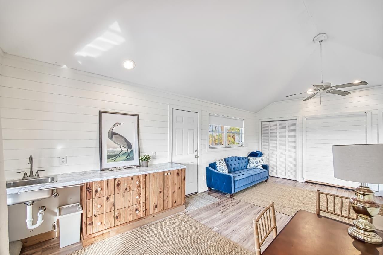 220 Palm Lake Dr, Sanibel, FL 33957 Photo