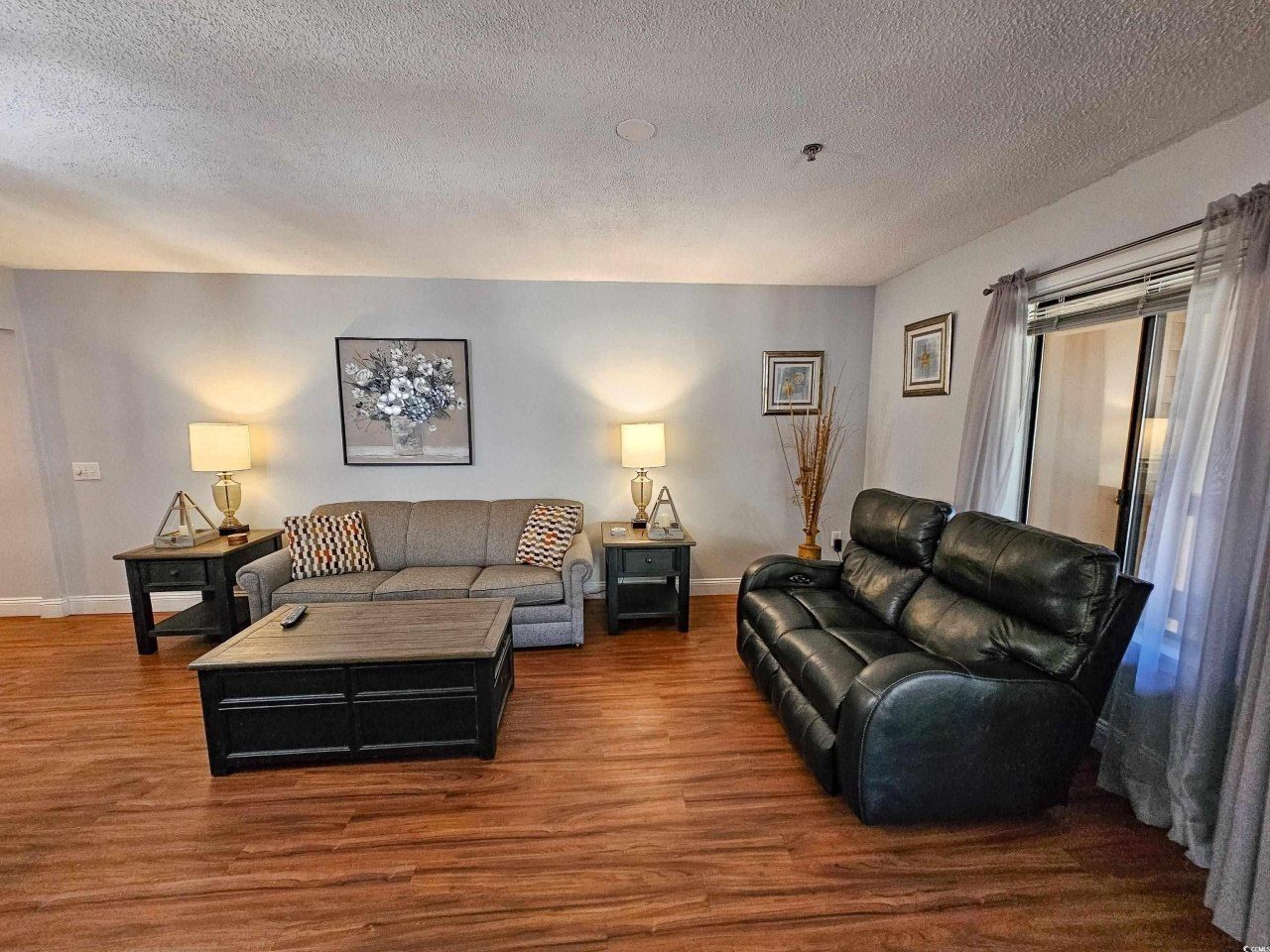 410 Melrose Pl. Photo 9