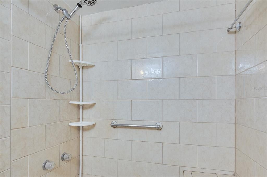 4910 Bay Street Ne, Unit 109, Saint Petersburg, FL 33703 Photo