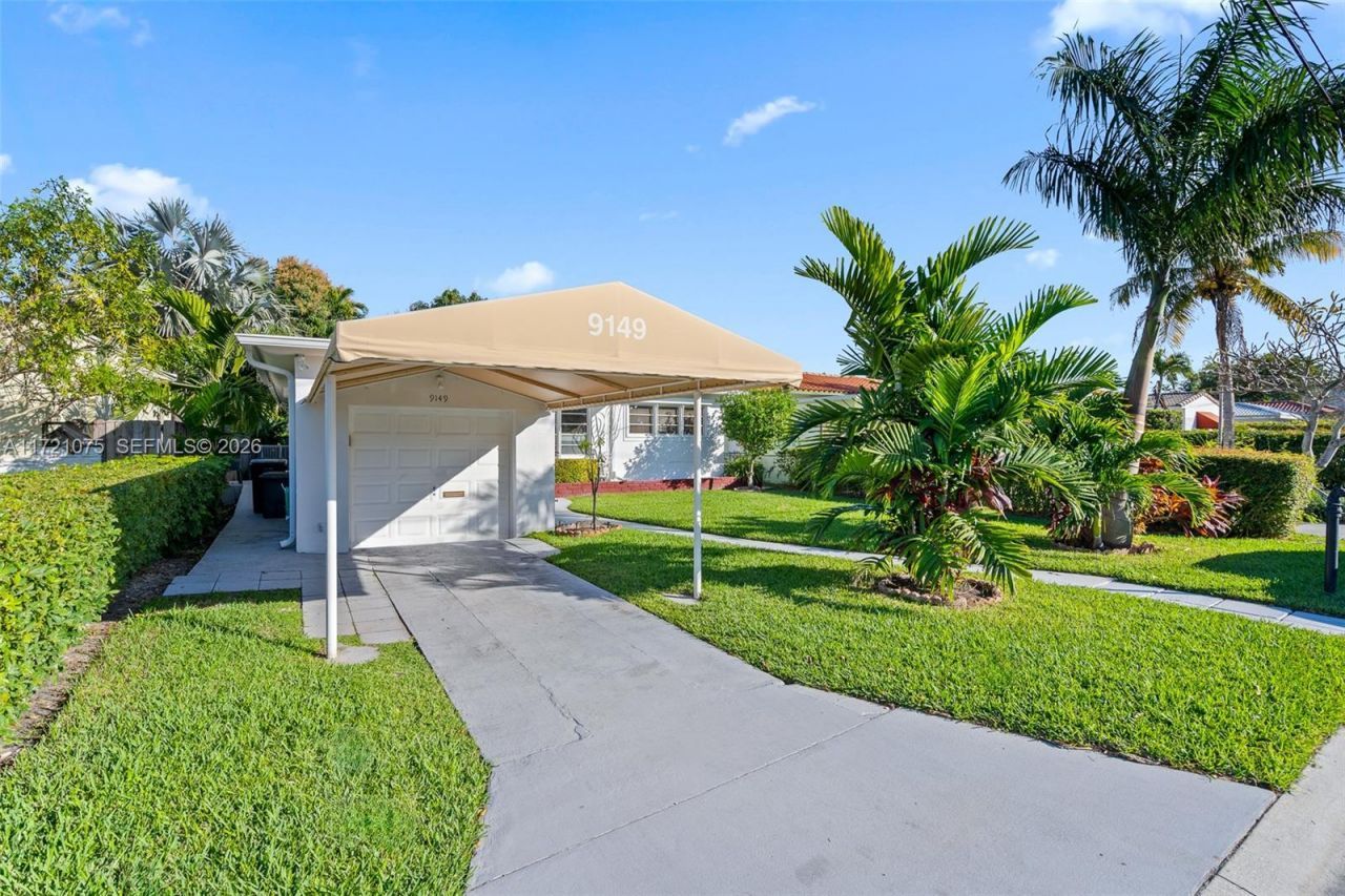 9149 Dickens Ave, Surfside, FL 33154 Photo