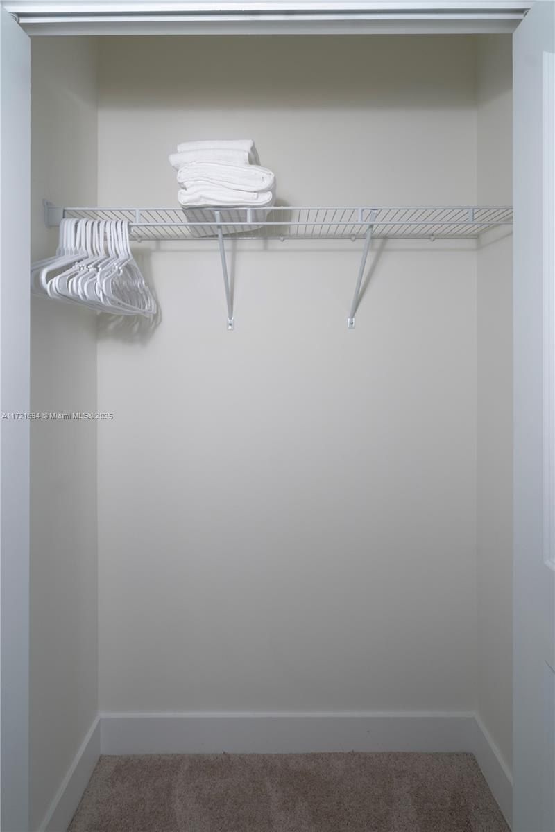 4552 NW 83rd Path, Doral, FL 33166 Photo