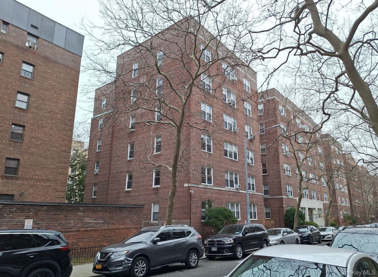 35-21 79th Street, Unit 4E, Jackson Heights, NY 11372 Main Photo