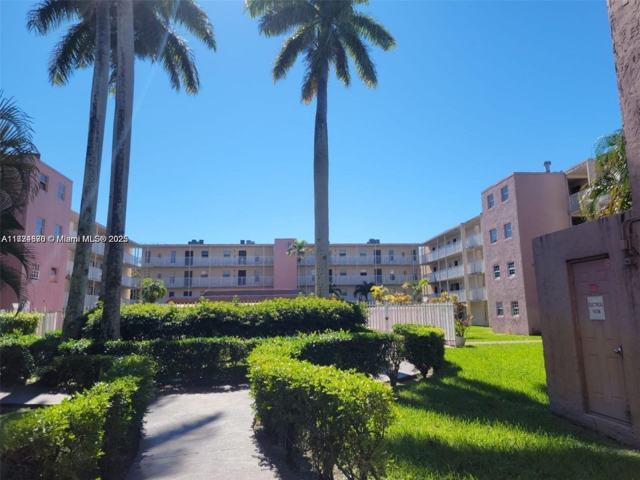 2800 NW 56th Ave, Unit B202, Lauderhill, FL 33313 Photo
