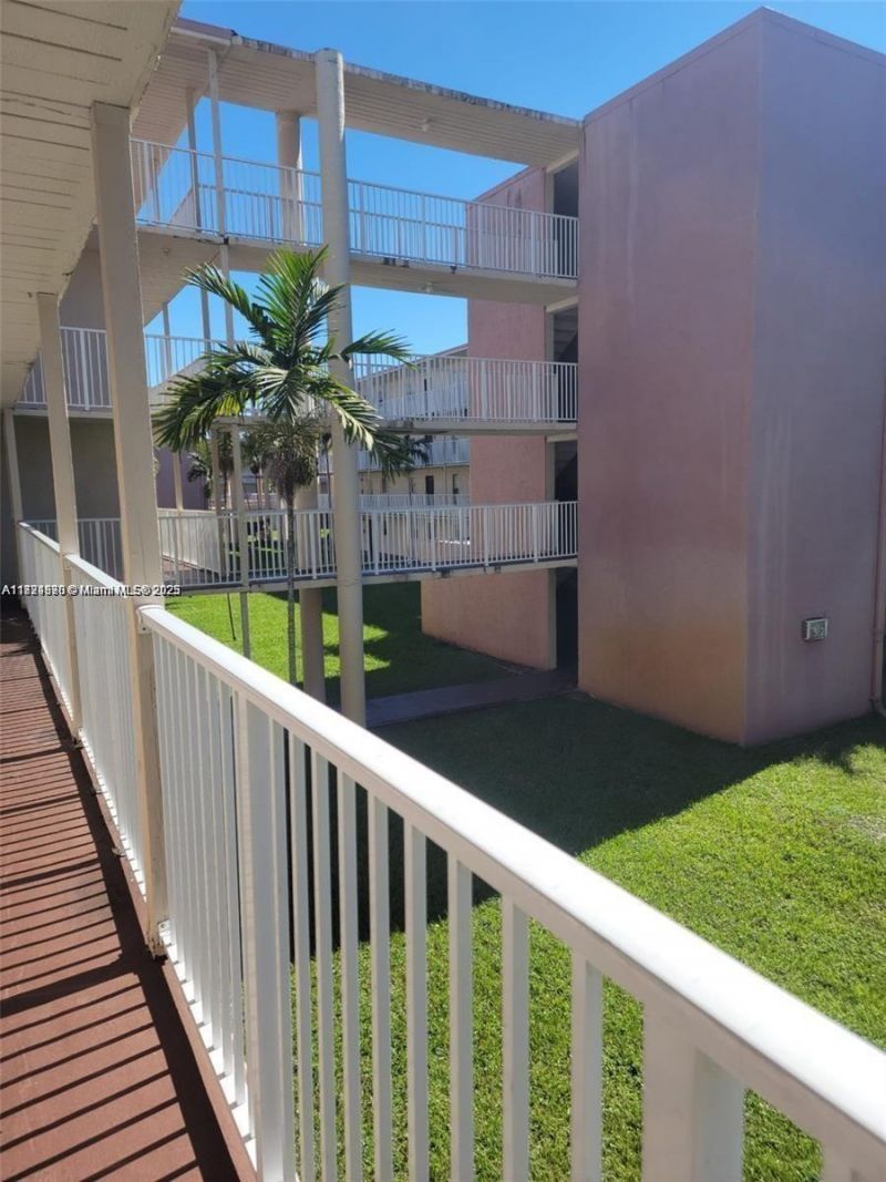 2800 NW 56th Ave, Unit B202, Lauderhill, FL 33313 Photo