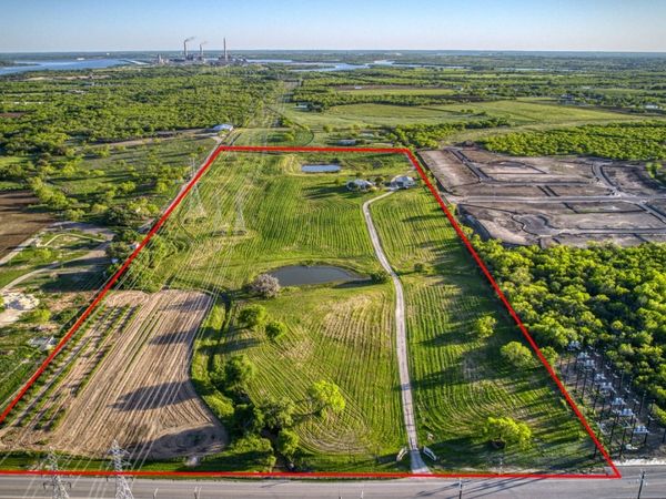 8630 New Sulphur Springs Rd., San Antonio, TX 78263