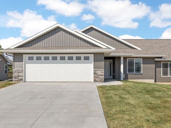 3011 Sequoia Drive SW, Cedar Rapids, IA 52404