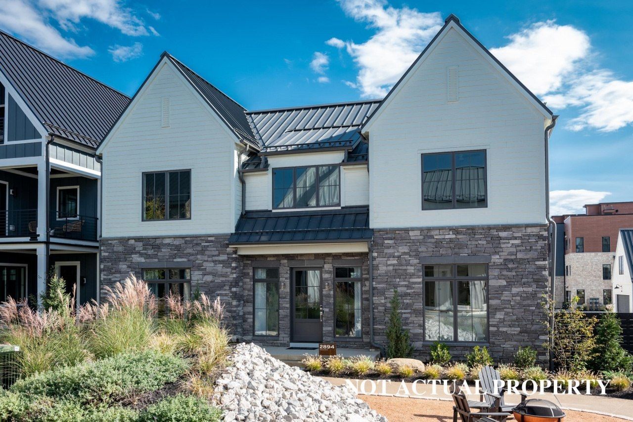 2827 Katmai Drive, Columbus, OH 43228 Main Photo