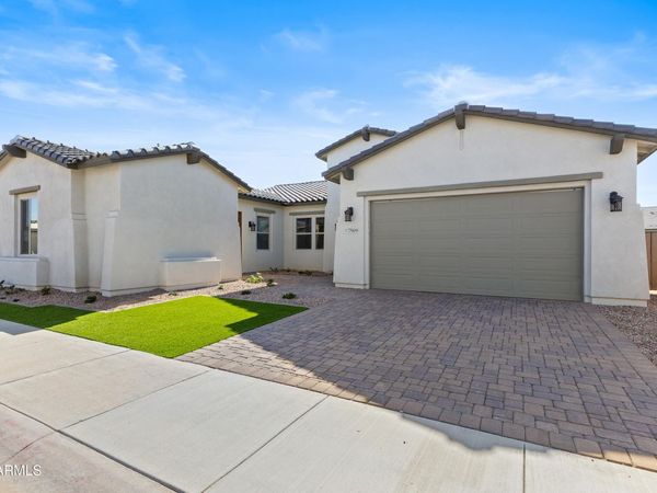 7569 W Evans Drive, Peoria, AZ 85381