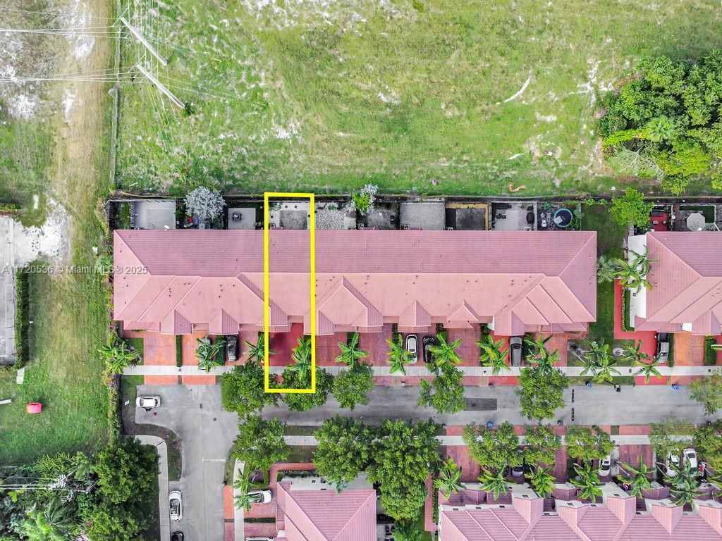 1007 NE 208th St, Unit 1007, Miami, FL 33179 Photo