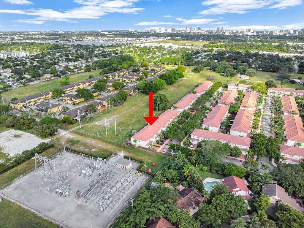 1007 NE 208th St, Unit 1007, Miami, FL 33179 Photo