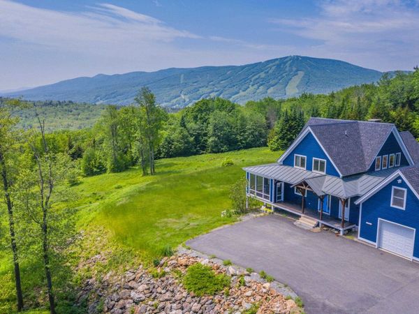 43 Upton Road, Dover, VT 05356