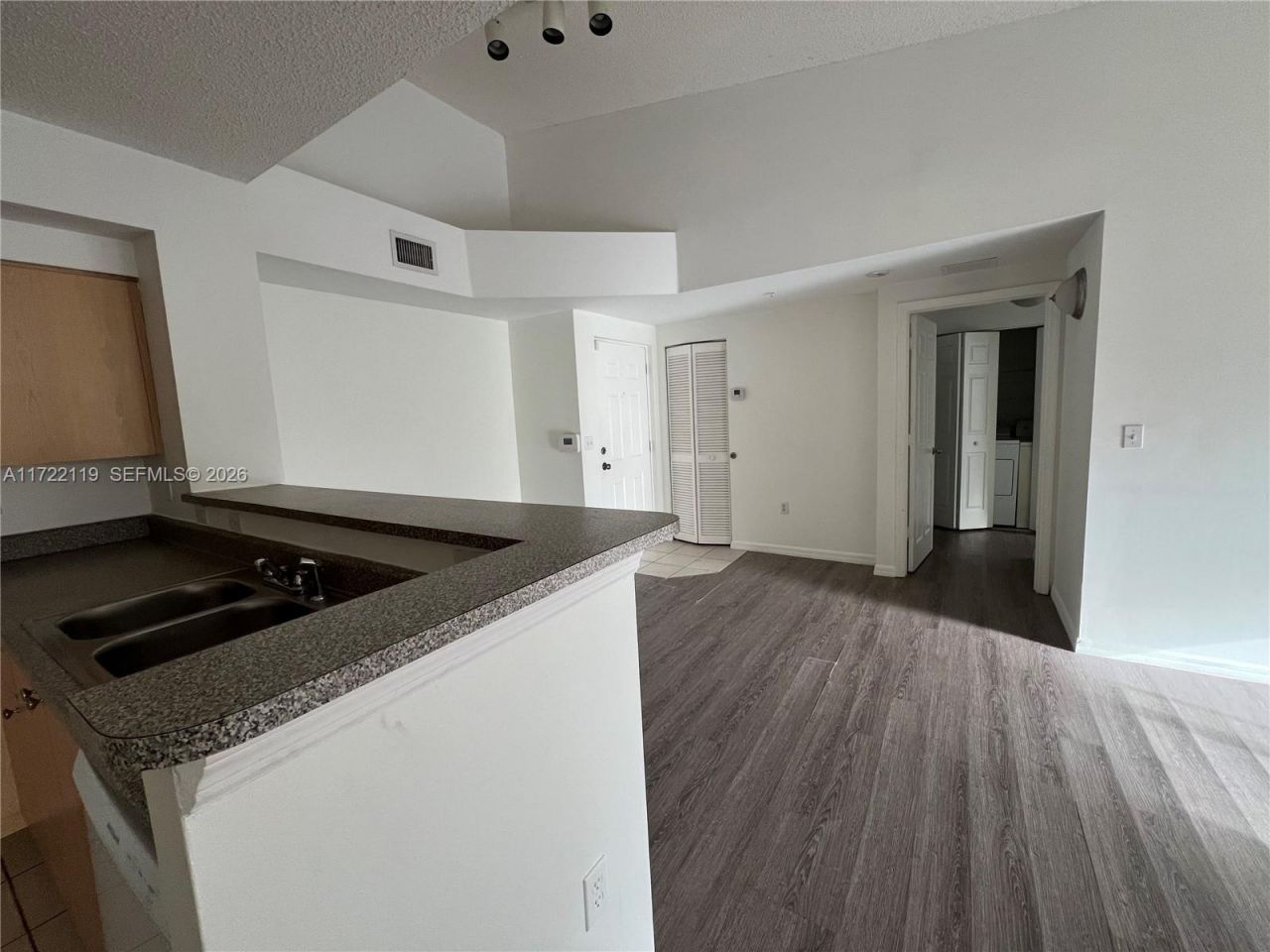 2360 E Preserve Way, Unit 305, Miramar, FL 33025 Photo