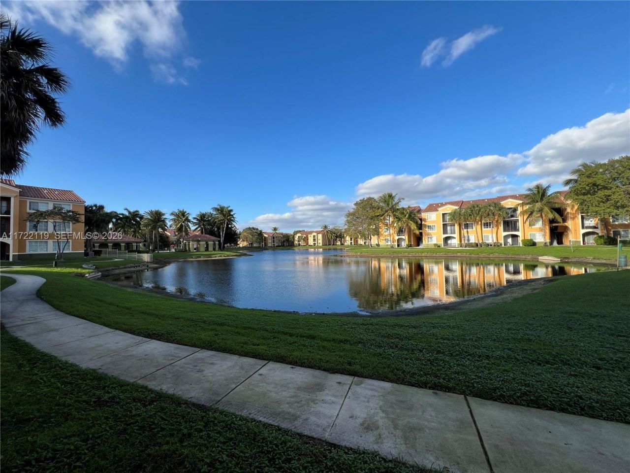 2360 E Preserve Way, Unit 305, Miramar, FL 33025 Photo