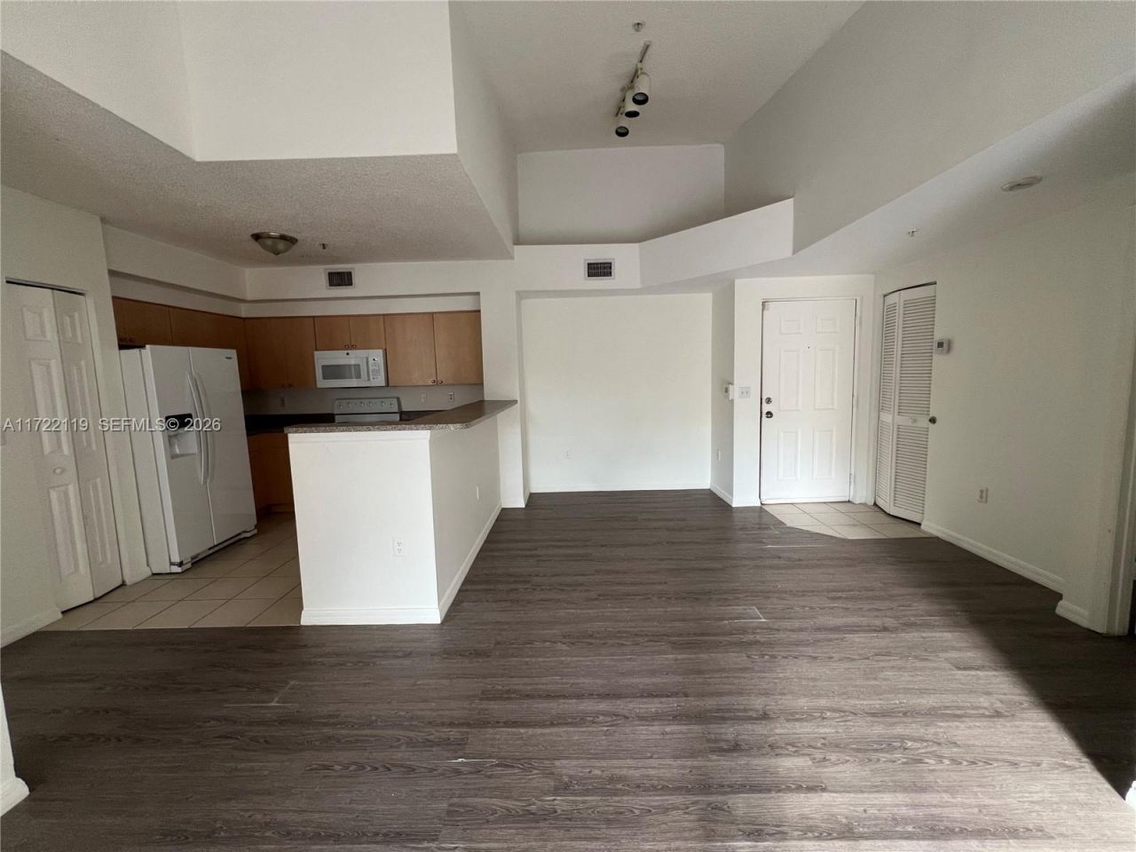 2360 E Preserve Way, Unit 305, Miramar, FL 33025 Photo