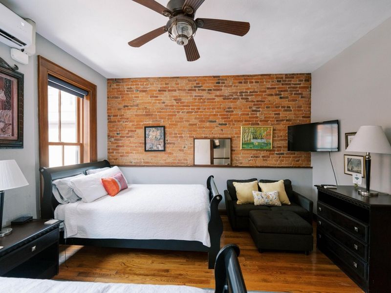 22 E Mound Street, Columbus, OH 43215 Photo 21