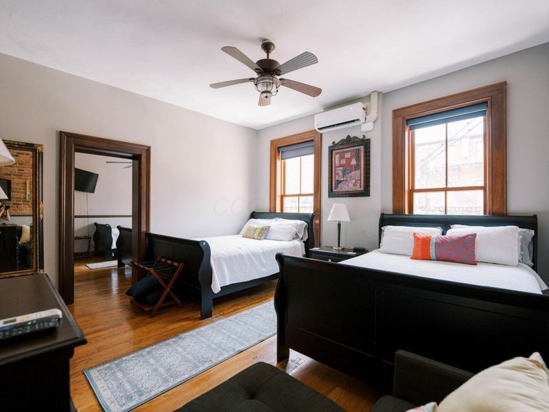 22 E Mound Street, Columbus, OH 43215 Photo 22