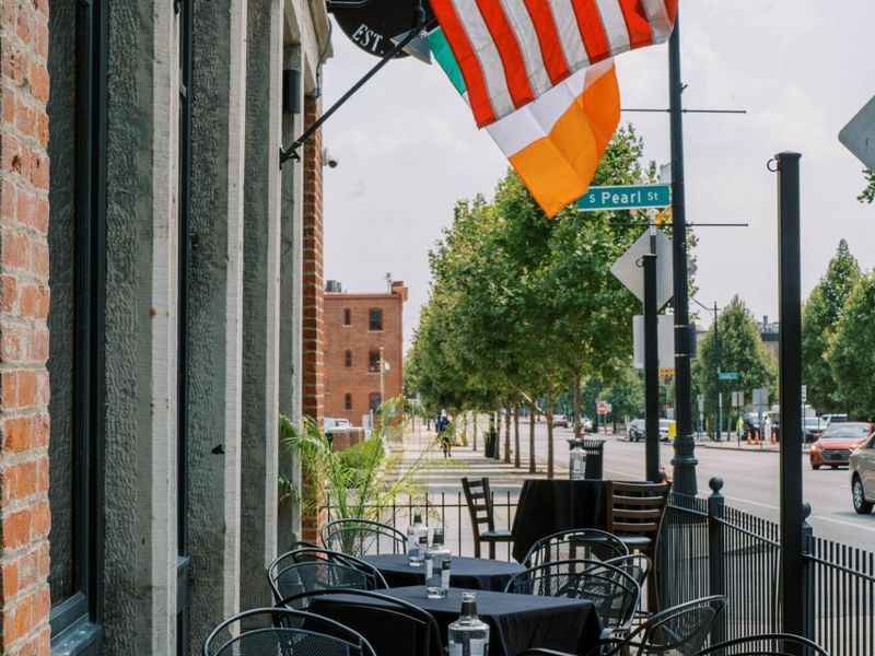 22 E Mound Street, Columbus, OH 43215 Photo 8