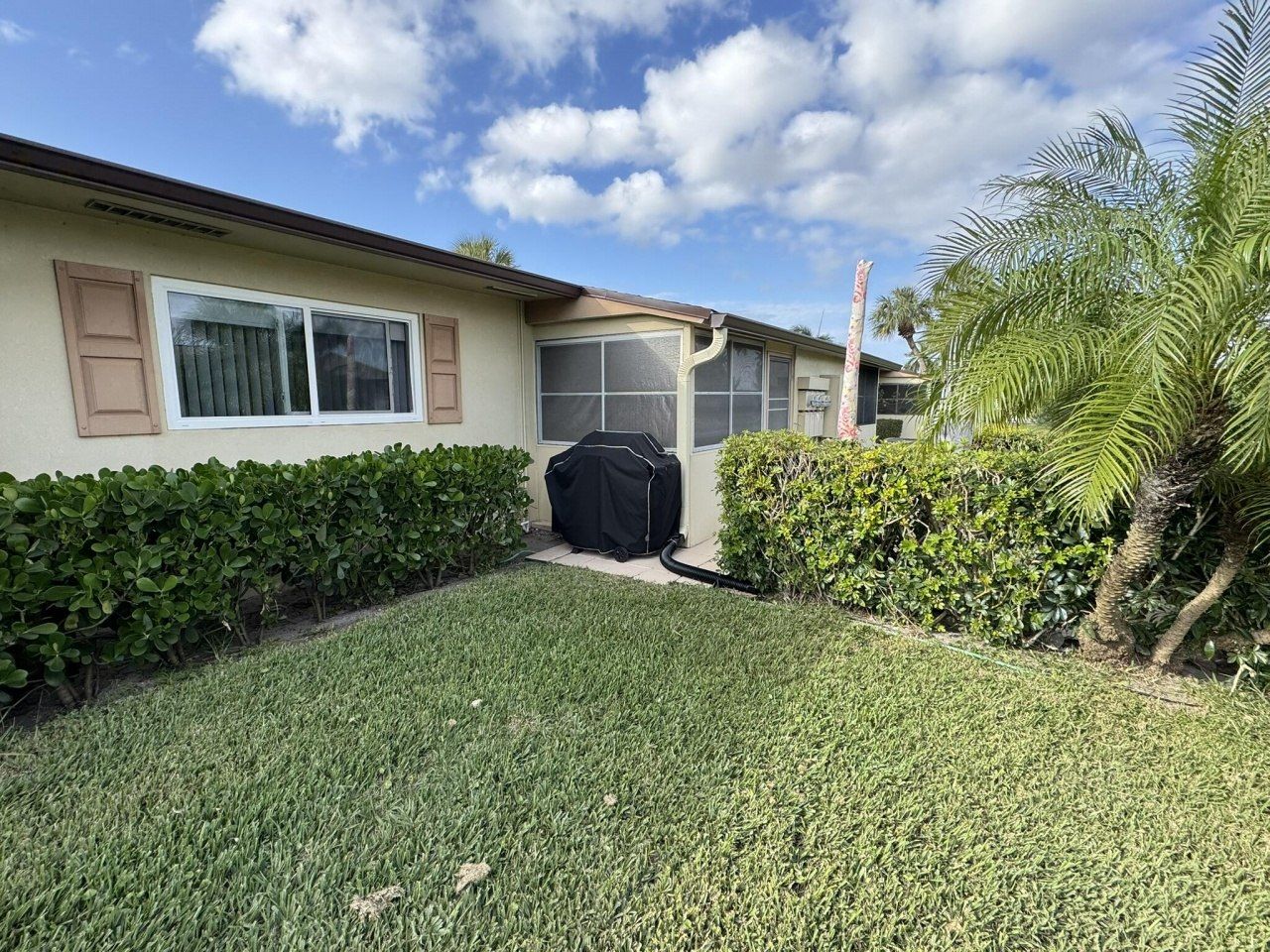 2822 Crosley Drive W, Unit E, West Palm Beach, FL 33415 Photo