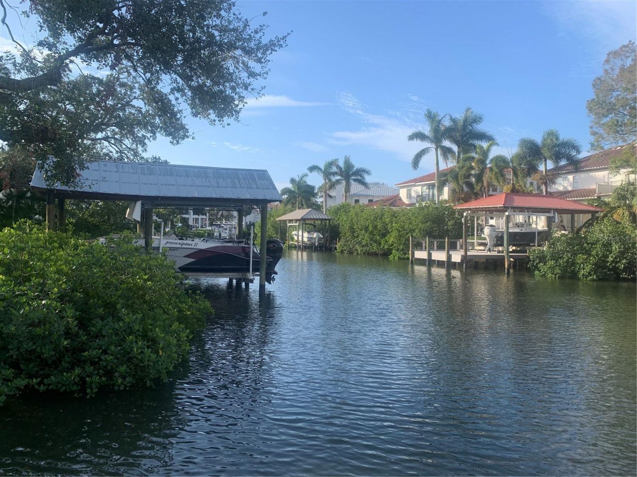 5123 W Neptune Way, Tampa, FL 33609 Photo