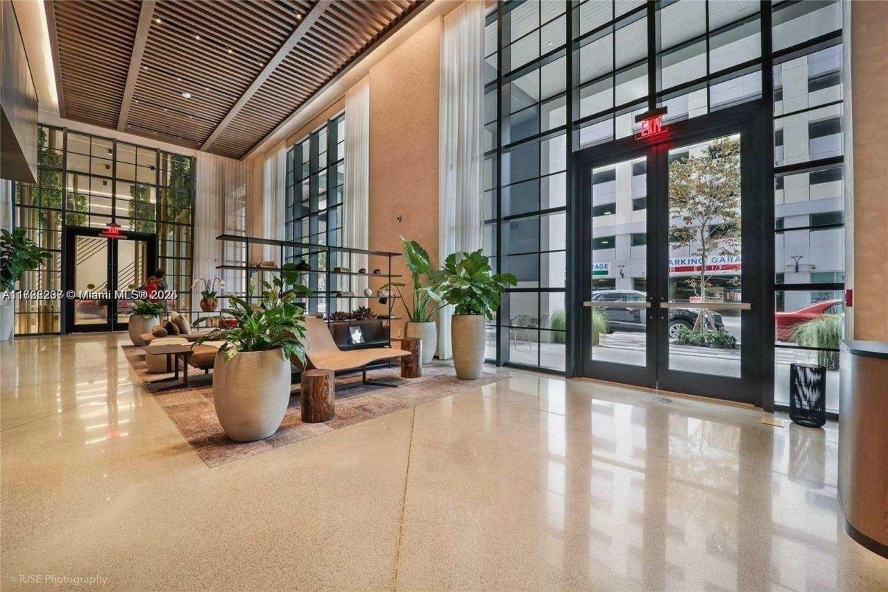 159 NE 6, Unit 3913, Miami, FL 33132 Photo