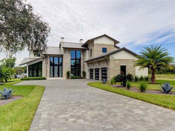 9586 TROUTWATER LANE, TAMPA, FL 33618