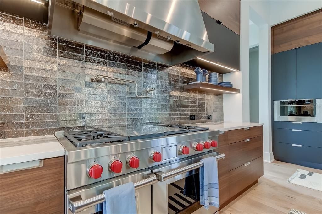 9586 Troutwater Lane, Tampa, FL 33618 Photo