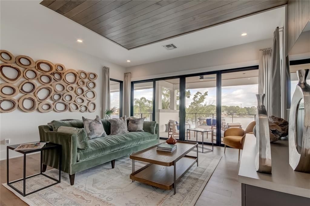 9586 Troutwater Lane, Tampa, FL 33618 Photo