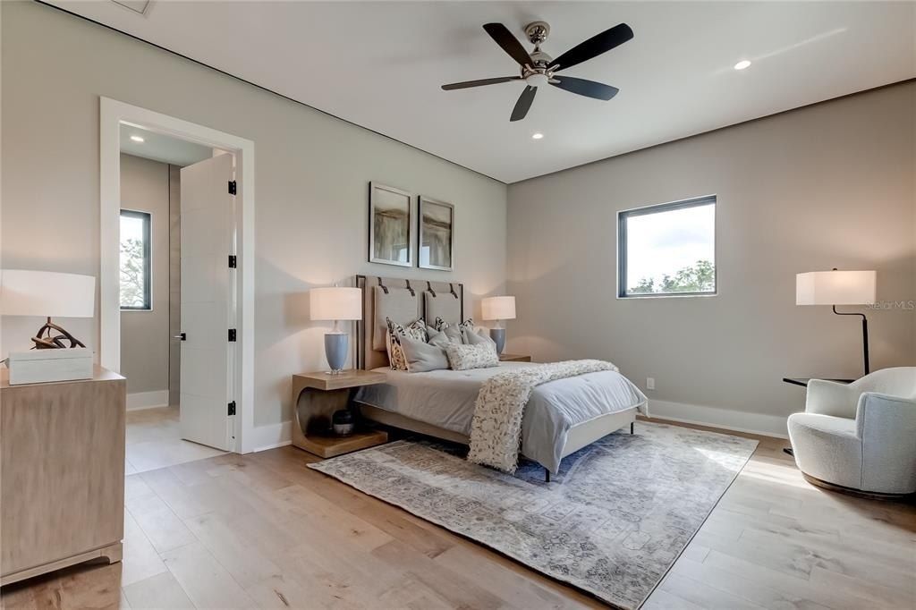 9586 Troutwater Lane, Tampa, FL 33618 Photo