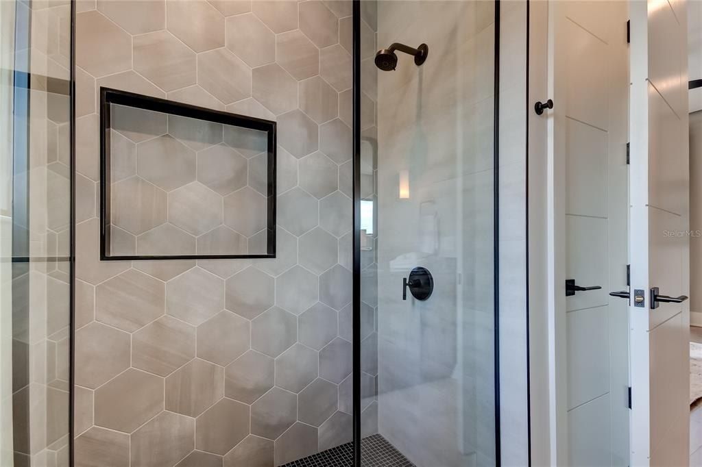 9586 Troutwater Lane, Tampa, FL 33618 Photo