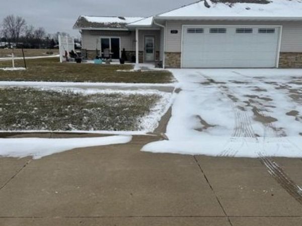 201 E Lincoln Ave, Fairfield, IA 52556