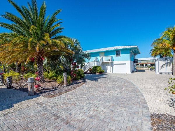 43 Venetian Way, Sugarloaf, FL 33042