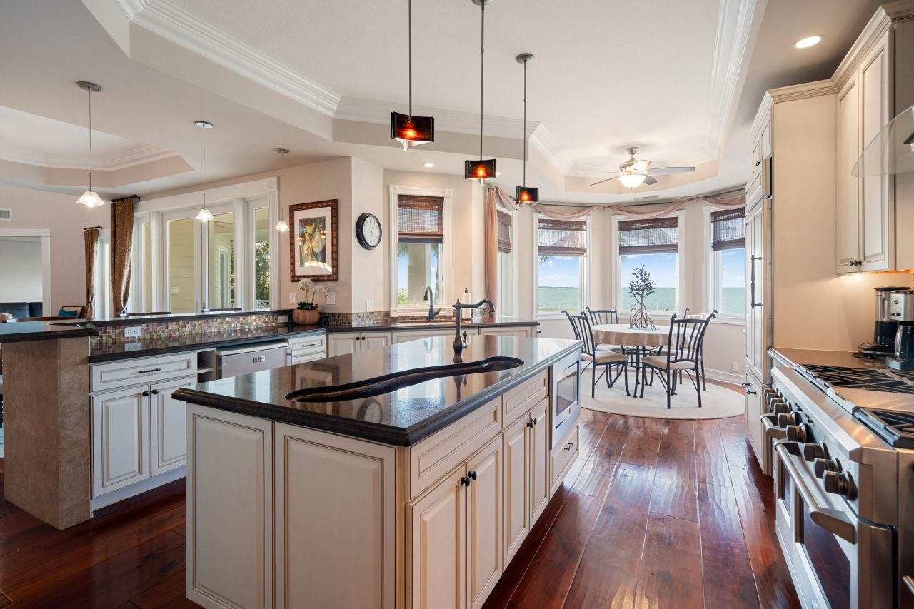 104 Coastal Drive, Key Largo, FL 33037 Photo