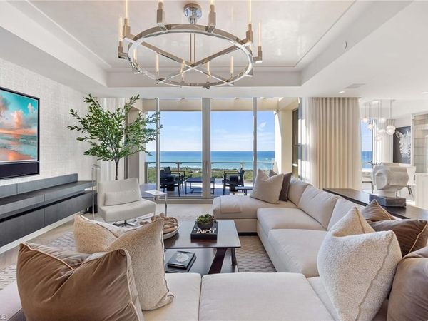 6897 Grenadier BLVD, Unit PH-3, NAPLES, FL 34108