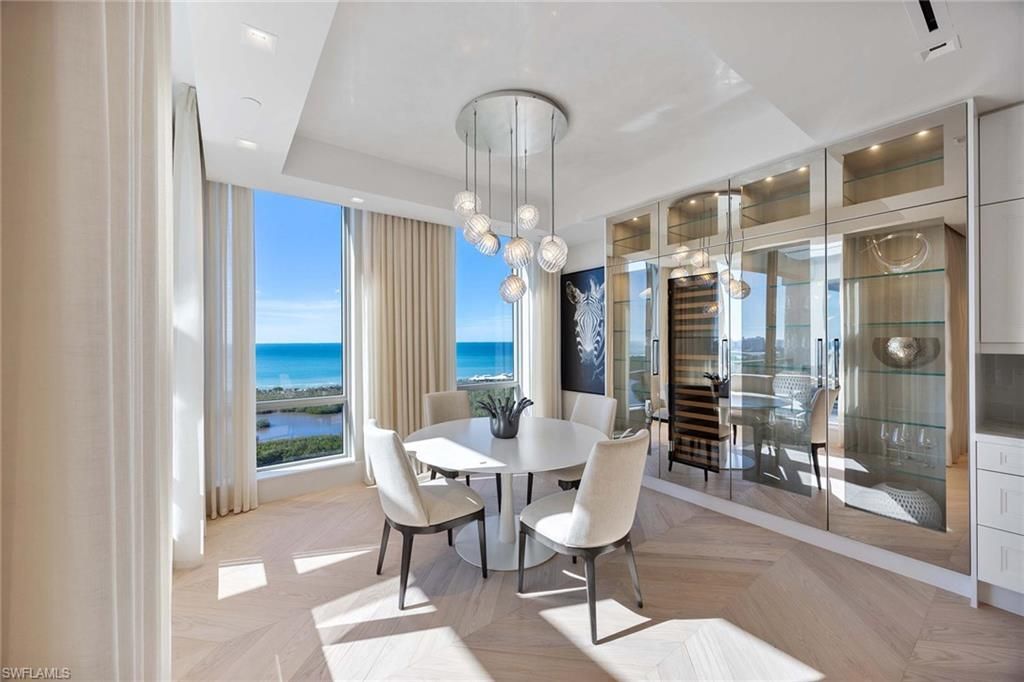 6897 Grenadier Blvd, Unit PH-3, Naples, FL 34108 Photo