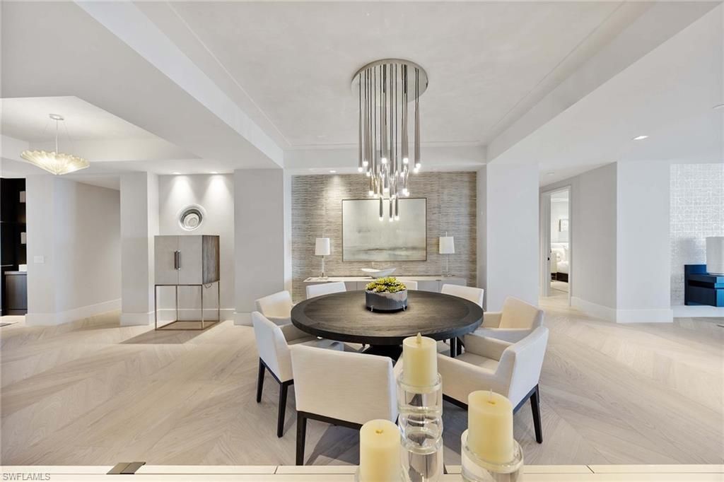 6897 Grenadier Blvd, Unit PH-3, Naples, FL 34108 Photo