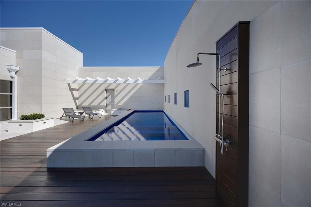 6897 Grenadier Blvd, Unit PH-3, Naples, FL 34108 Photo