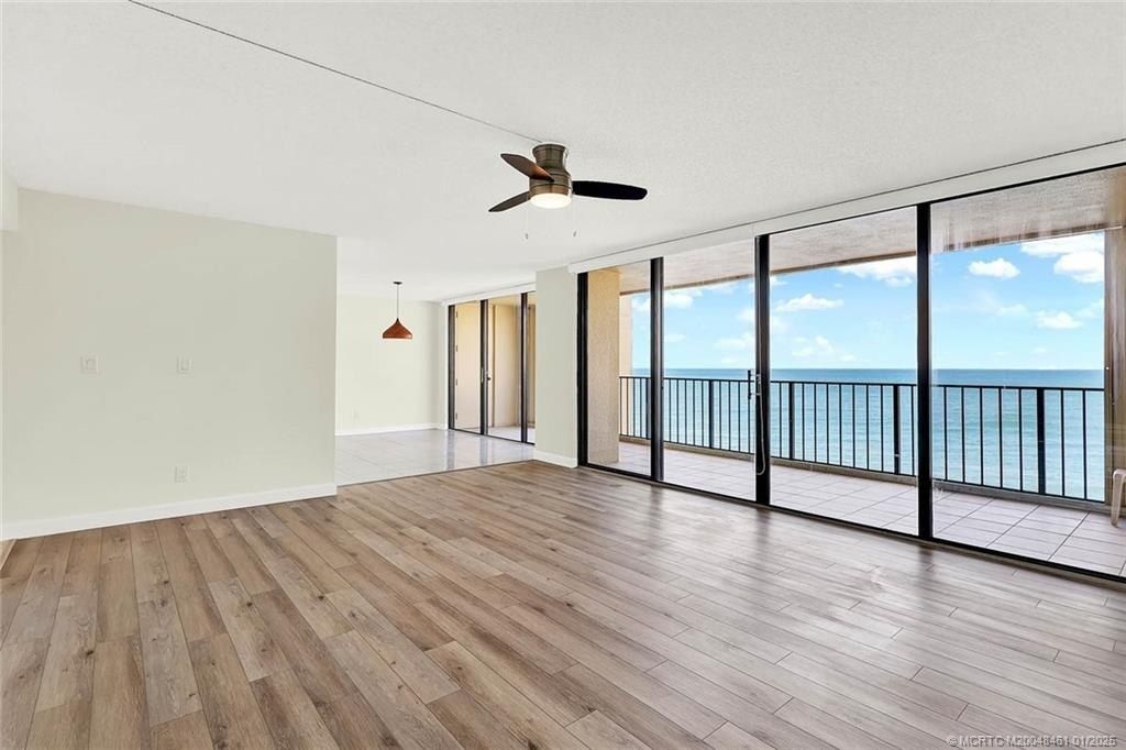 8750 S Ocean Drive, Unit 832, Jensen Beach, FL 34957 Photo