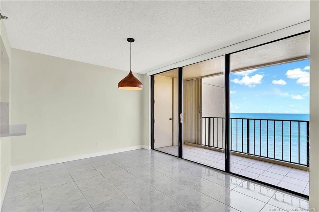 8750 S Ocean Drive, Unit 832, Jensen Beach, FL 34957 Photo
