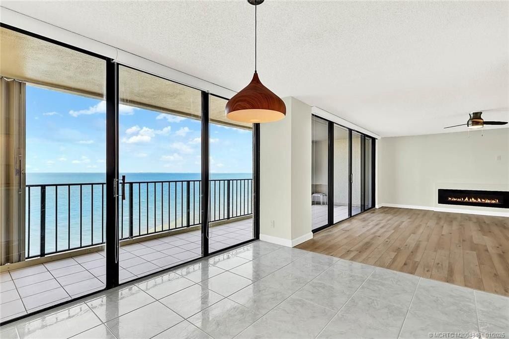 8750 S Ocean Drive, Unit 832, Jensen Beach, FL 34957 Photo