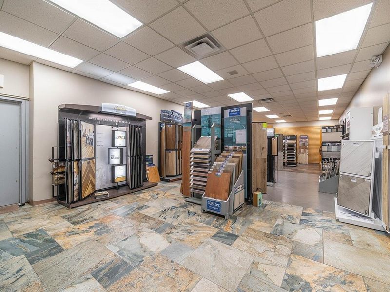 3657 Trabue Road, Columbus, OH 43228 Photo 26