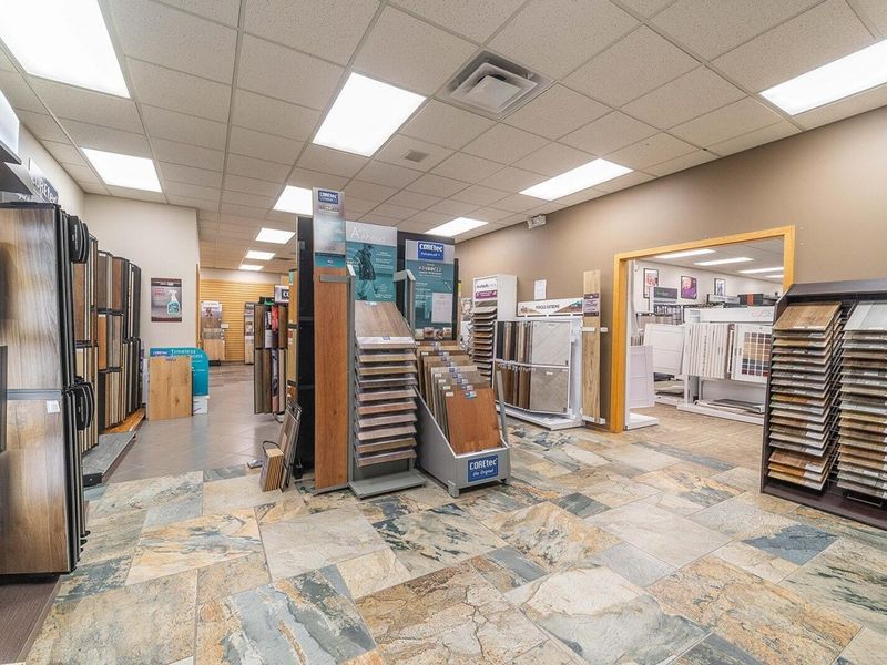 3657 Trabue Road, Columbus, OH 43228 Photo 27