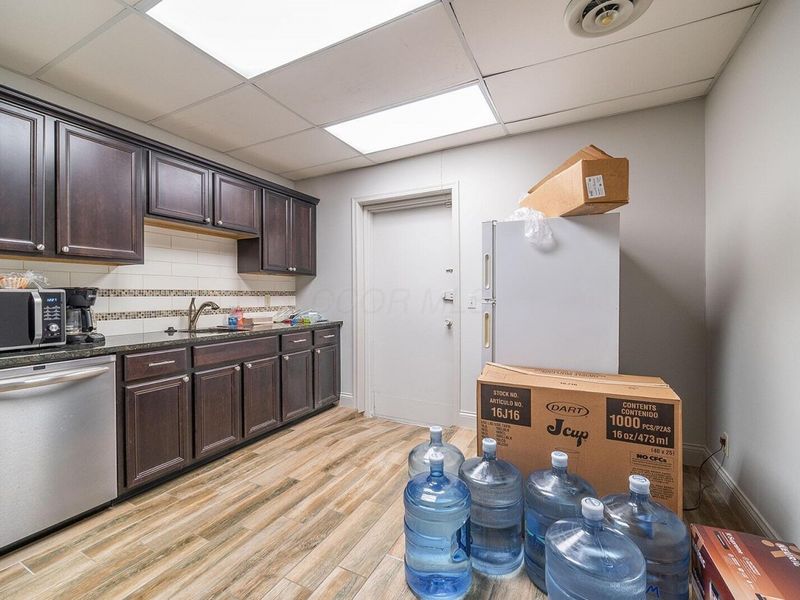 3657 Trabue Road, Columbus, OH 43228 Photo 45