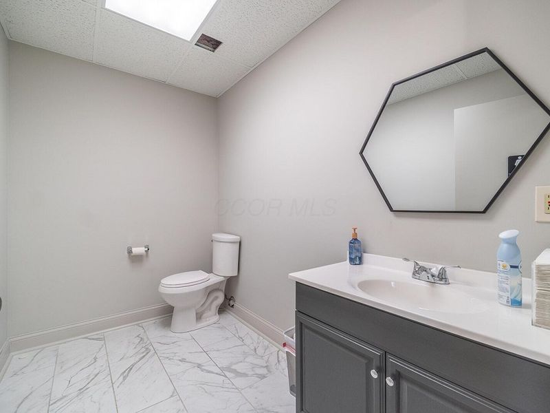 3657 Trabue Road, Columbus, OH 43228 Photo 47