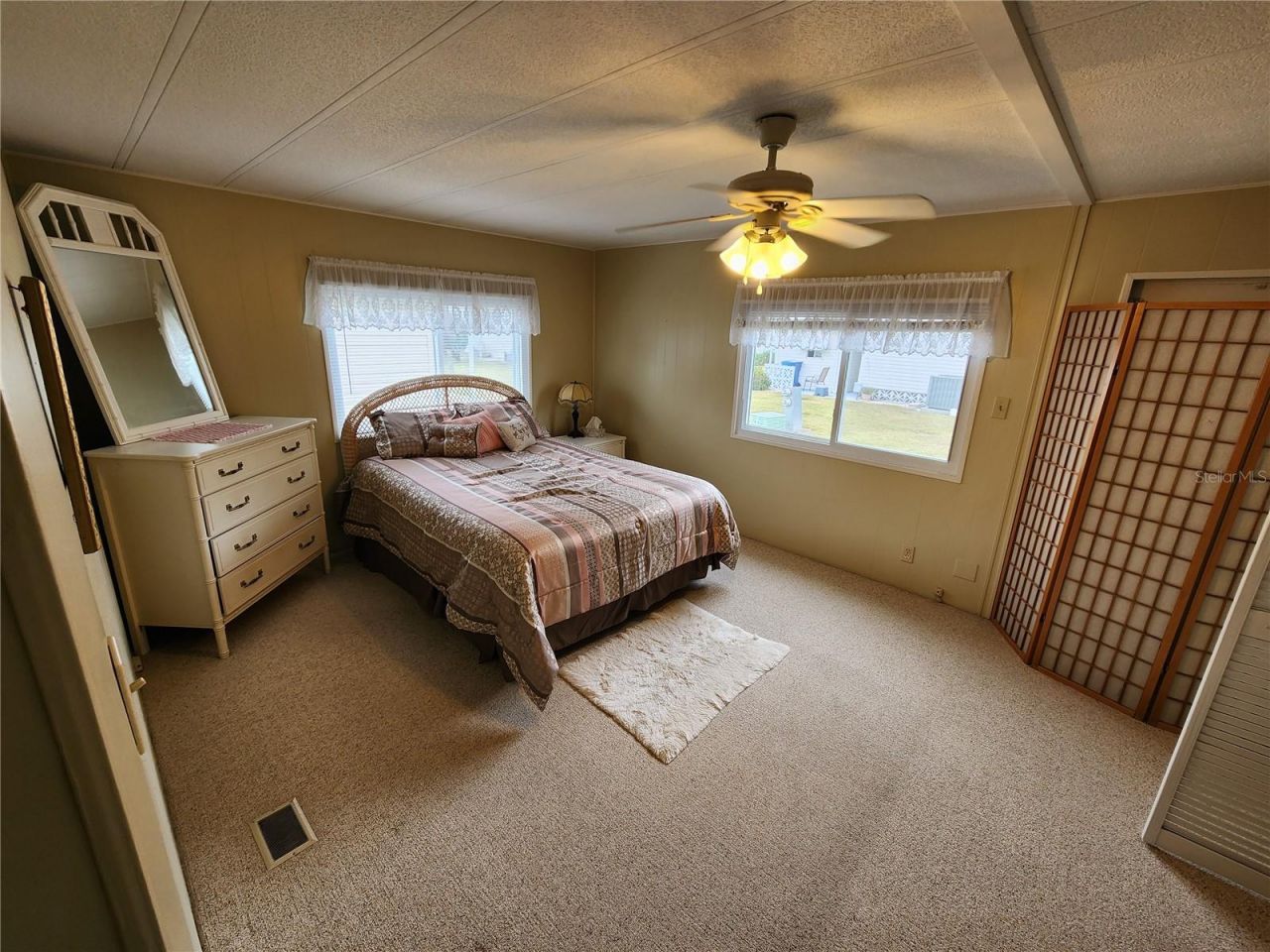 808 53rd Avenue E, Unit 76, Bradenton, FL 34203 Photo