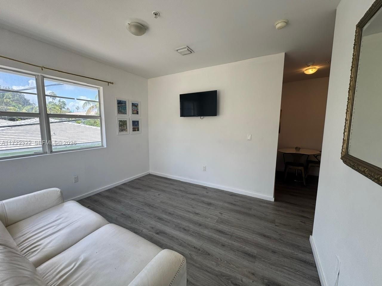 810 7th St, Unit 207, Miami Beach, FL 33139 Photo