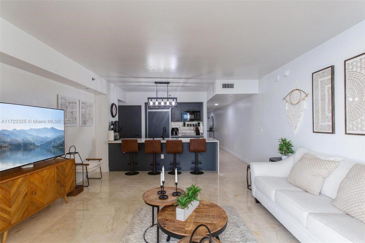 1830 S Ocean Dr, Unit 1712, Hallandale Beach, FL 33009 Photo