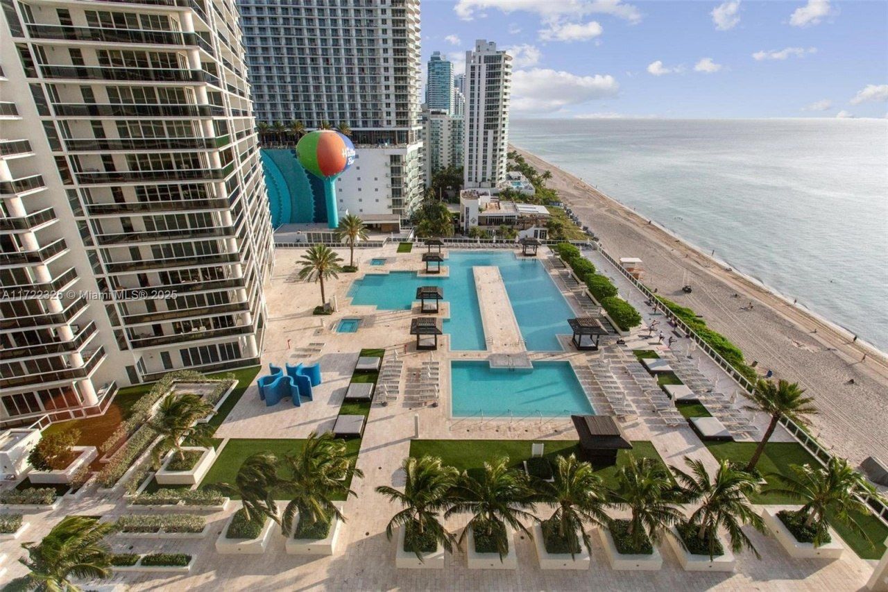 1830 S Ocean Dr, Unit 1712, Hallandale Beach, FL 33009 Photo